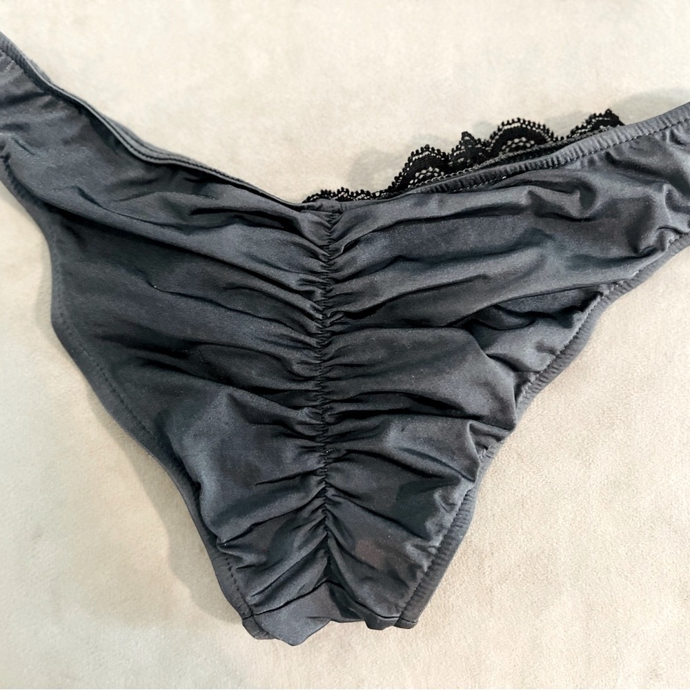 COPY - Beach Bunny Runway Edition Bikini Grey/black lace with buttons on the bo… - Picture 9 of 16
